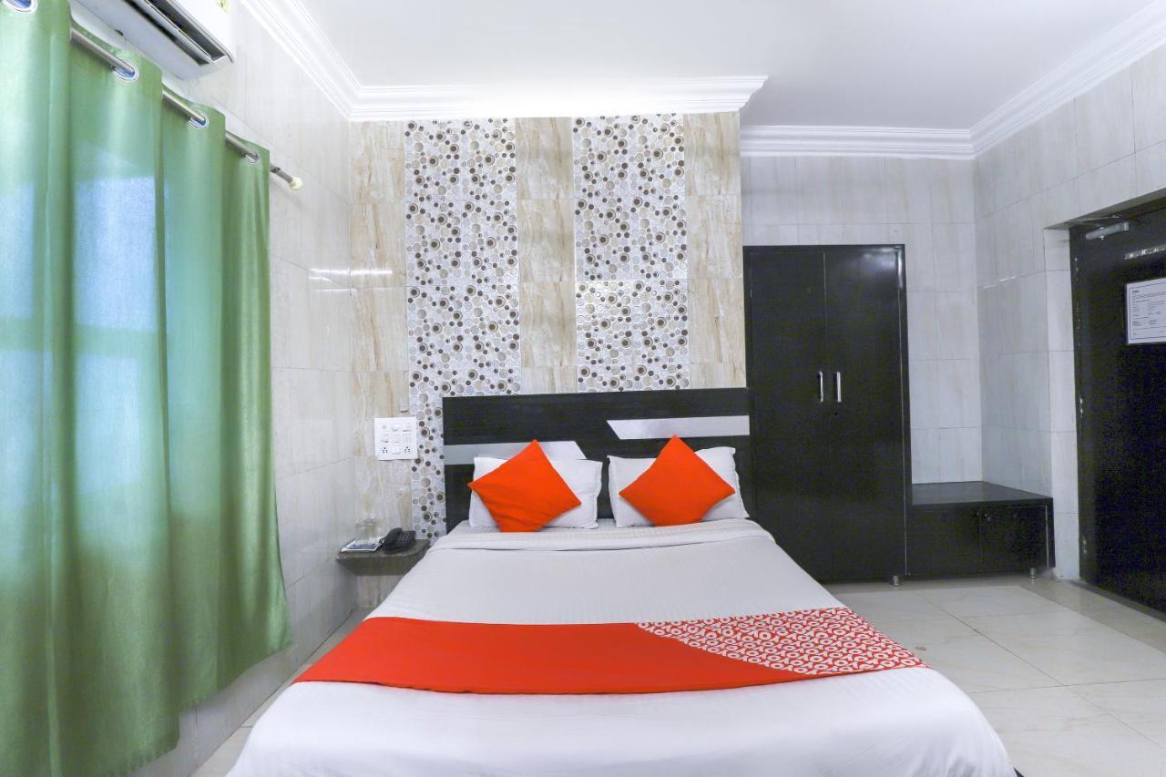 Hotel Jasmine Ahmedabad Exterior foto